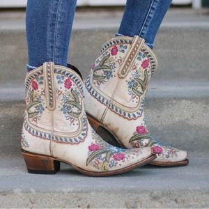 Lane Boots Chloe Booty Dusty Tan Floral Size 9